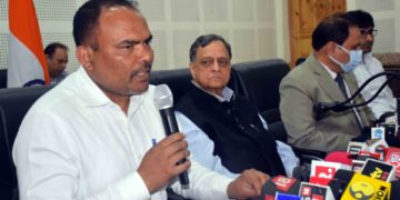 ڈویژنل کمشنر کشمیر نےاین سی سی کے کام کاج کا جائزہ لیا