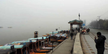 موسم خشک مگر ابر آلود، پہلگام اور گلمرگ میں سیزن کی سرد ترین راتیں ریکارڈ