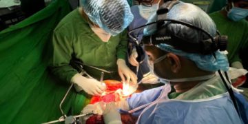 میڈانتا میں ہندوستان کی پہلی تین طرفہ سویپ لیور ٹرانسپلانٹ چین نے تین جانیں بچائیں