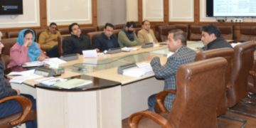 اَتل ڈولو نے کیپکس ، سی ایس ایس ، نبارڈ اور جموںوکشمیر ہارٹی کلچر سیکٹر کی ڈیلیور ایبلز کا جائزہ لیا