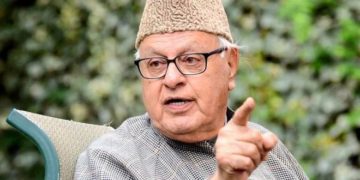 فاروق عبداللہ نے پارٹی کے مفادات کے خلاف کام کرنے والے این سی ممبران کو خبردار کیا