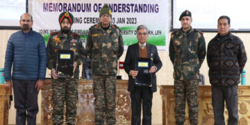 فائر اینڈ فیوری کور نے یونیورسٹی آف لداخ سری نگر کے ساتھ مفاہمت نامے پر دستخط کئے