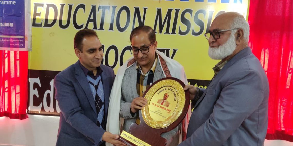 جموں و کشمیر حکومت ایک مضبوط انٹرپرینیورشپ ماحولیاتی نظام کی تعمیر کے لیے پرعزم ہے۔ اعجاز احمد بھٹ