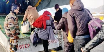 کرگل اور سرینگر کے درمیان ہوائی سروس کی کامیاب شروعات