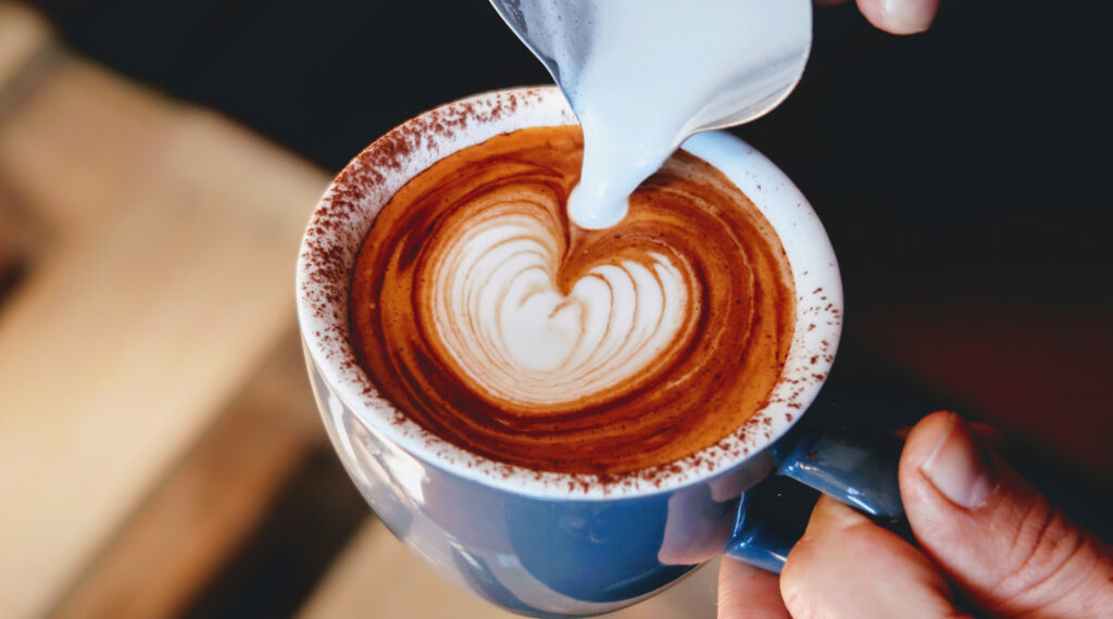 دودھ کے ساتھ کافی کا سوزش مخالف اثر ہوسکتا ہے:مطالعہ