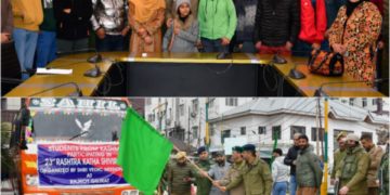 پولیس نے 23ویں راشٹر کتھا شیویر۔2023 کے لیے طلبہ کے گروپ کو جھنڈی دکھا کر روانہ کیا