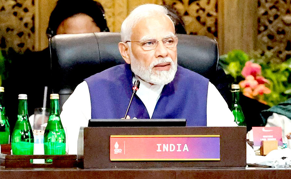 "امید، ترقی اور اتحاد کا شاندار اعلان": پی ایم مودی نے آرٹیکل 370 کی منسوخی کو برقرار رکھنے کے سپریم کورٹ کے فیصلے کا خیر مقدم کیا