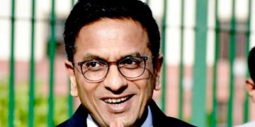 سپریم کورٹ نے آرٹیکل 370 کی منسوخی کو برقرار رکھا، ریاستی حیثیت کی بحالی اور ستمبر 2024 تک انتخابات کی ہدایت کی