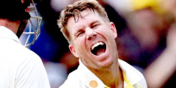 ڈیوڈ وارنر اوول میں ایشز میچ کے بعد آنے والی ٹیسٹ ریٹائرمنٹ کی باتوں پر ہنس پڑے