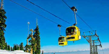 آرٹیکل 370 کی منسوخی کے بعد، جموں و کشمیر ترقی کی راہ پر گامزن