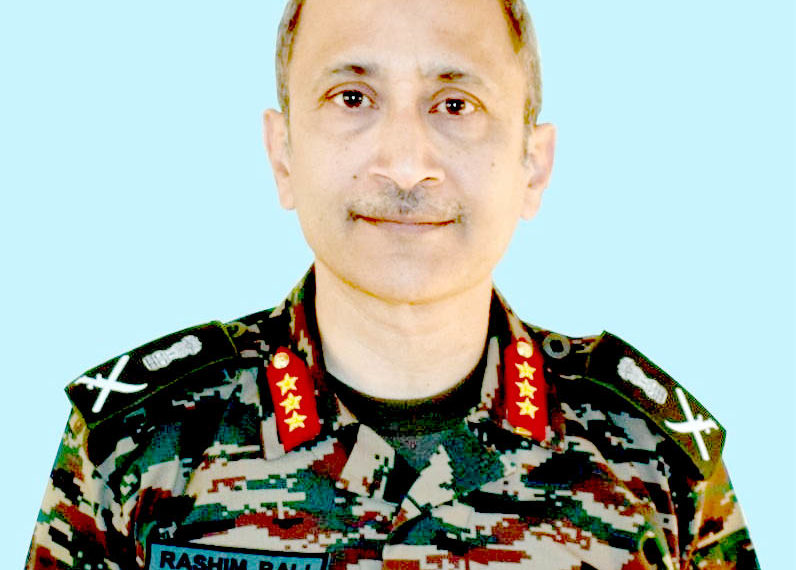 لیفٹیننٹ جنرل رشیم بالی نے لیہہ میں قائم 14 کور کے نئے کمانڈر کا عہدہ سنبھال لیا