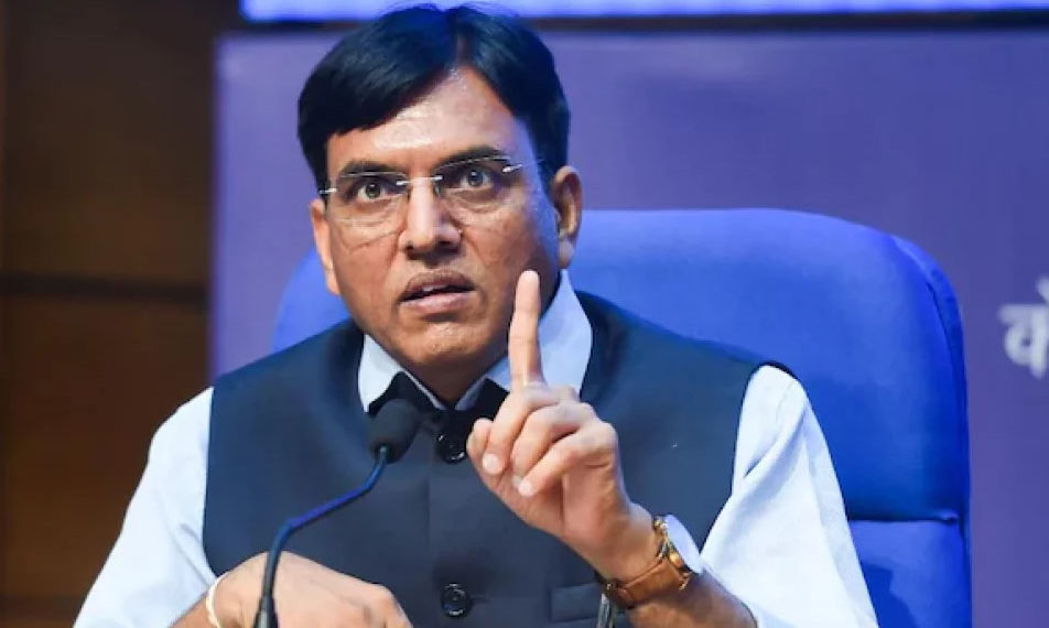 یوگا ہندوستان کی سافٹ پاور بن گیا ہے۔ منڈاویہ