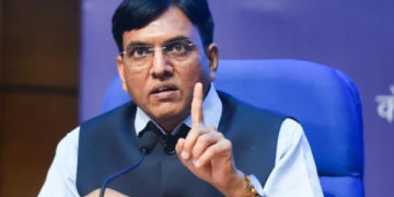 یوگا ہندوستان کی سافٹ پاور بن گیا ہے۔ منڈاویہ