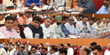 پرنسپل سیکرٹری صنعت و حرفت نے سرمایہ کاروں کی فیسلٹیشن میٹنگ کی صدارت کی