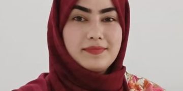 بے روزگاری، غربت و افلاس جیسے مسائل کو جنم دیتی ہے