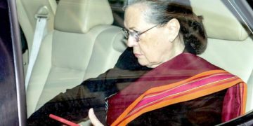 بجٹ اجلاس کے دوسرے دن سونیا گاندھی پارلیمنٹ پہنچیں