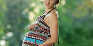 سڑک ٹریفک حادثات میں حاملہ خواتین کو پیدائشی پیچیدگیوں کا زیادہ خطرہ ہوتا ہے