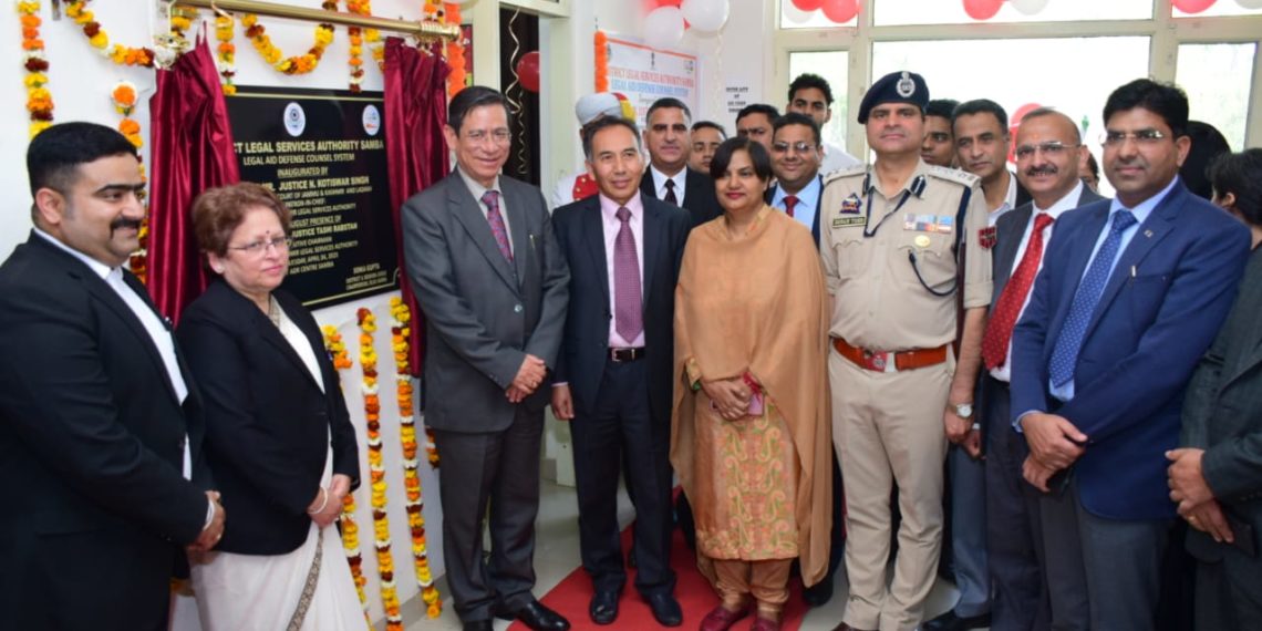 شہریوں کو قانون کی واقفیت ہونی چاہیے: چیف جسٹس