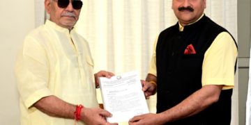 سابق وزیر سمیت کئی افراد کی لیفٹیننٹ گورنر کیساتھ ملاقات