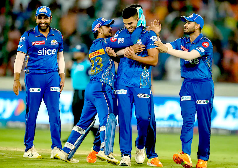 ممبئی نے حیدرآبادکو 14 رنز سےشکست دے کر مسلسل تیسری جیت درج کی