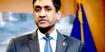 بھارت روس کو محفوظ دوست کے طور پر نہیں دیکھ سکتا: ا مریکی رکن کانگریس