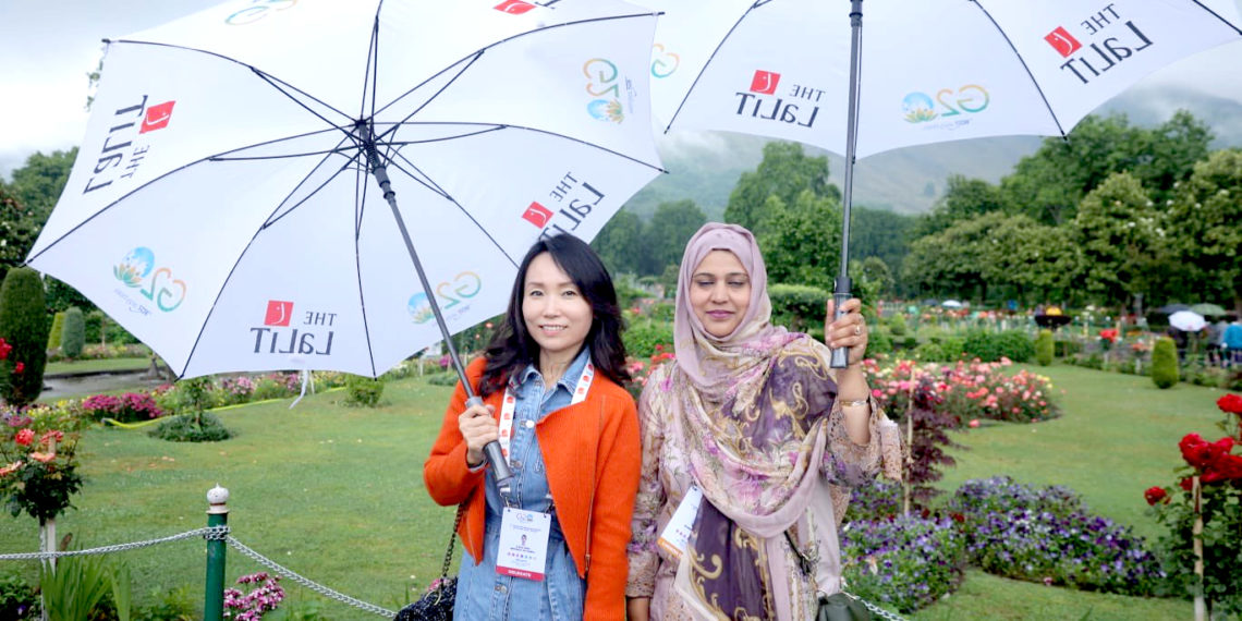 دنیا بھر کے سیاحوں کو کشمیر کا دورہ ضرور کرنا چاہئے۔ جی 20 مندوبین