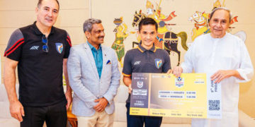 اوڈیشہ کے وزیر اعلی نوین پٹنائک نے انٹرکانٹینینٹل کپ 2023 کے لیے پہلا ٹکٹ خریدا