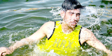 کشمیر میں گرمی کا زور جاری، زرد وارننگ جاری