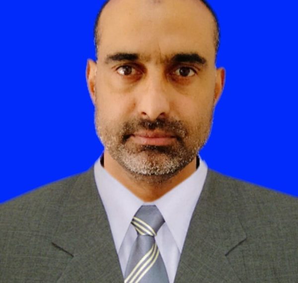 فطرت کے تقاضوں پہ نہ کر راہِ عمل بند