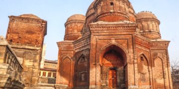 سرینگر کے زینہ کدل میں جہلم کے کنارے 605 سالہ تاریخی بڈشاہ گنبد کا خوبصورت منظر۔۔۔ساحل میر