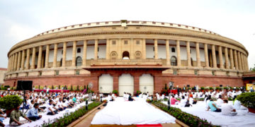 یوگا ڈے: دنیا بھر میں منعقد ہونے والی تقریبات میں ہزاروں افراد نے9 واں بین الاقوامی یوگا ڈے منایا