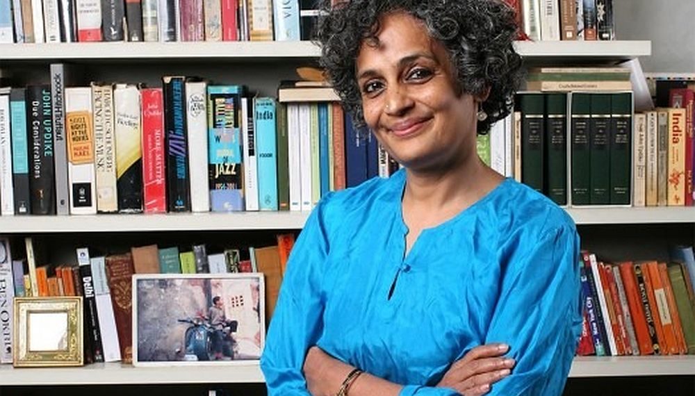 مصنفہ اروندھتی رائے کو تاحیات کامیابی کے لیے یورپی مضمون انعام ملا