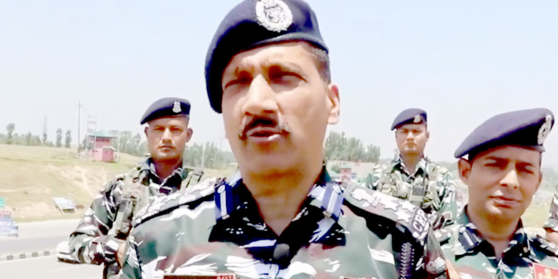 امرناتھ یاترا کو محفوظ بنانے کے لیے بڑی تعداد میں سی آر پی ایف اہلکار تعینات: ڈی آئی جی اوستھی