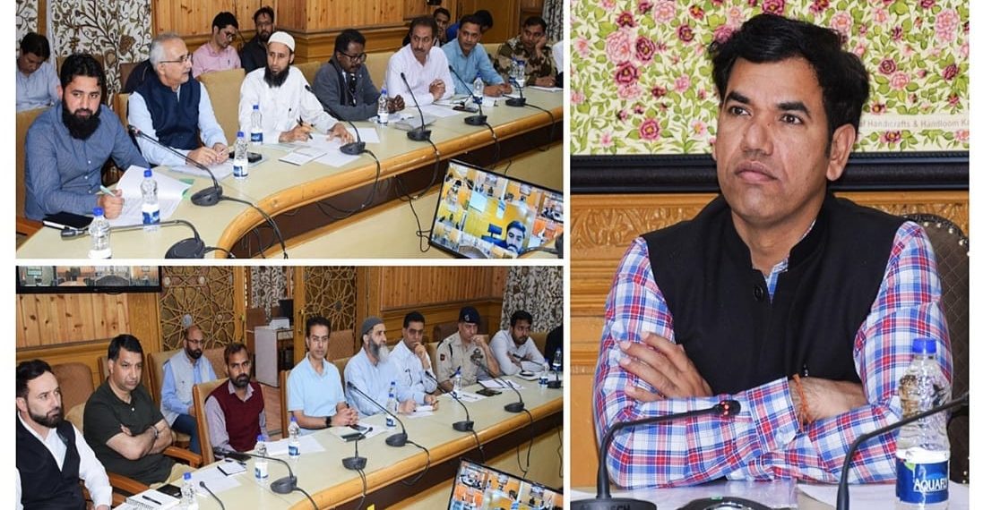 صوبائی کمشنر نے ڈل بستیوں کی ماحولیاتی ترقی کے منصوبوں کا لیا جائزہ