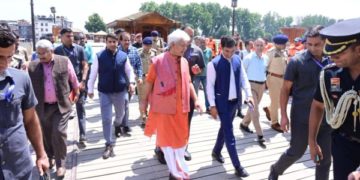 لیفٹیننٹ گورنر نے زیرو برج کا دورہ کیا