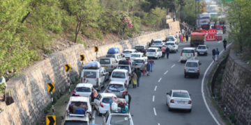 ٹریفک حادثات کو روکنے کیلئے محکمہ ٹریفک کی وائیولیٹرز کیخلاف کارروائی