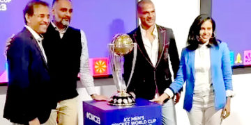 ورلڈ کپ ٹرافی لکھنؤ پہنچ گئی