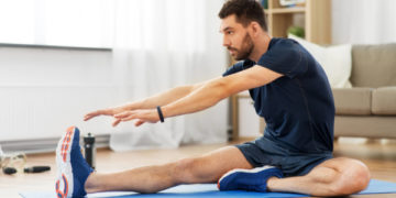 یہ 7 نشانیاں بتاتی ہیں کہ آپ اپنے جسم کو زیادہ تربیت دے رہے ہیں۔