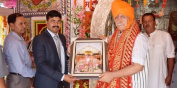 لیفٹیننٹ گورنر منوج سنہا نے کشتواڑ کا دورہ کیا