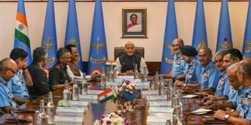 ہندوستان کے ایئر ڈیفنس سسٹم کو مضبوط بنانے پر توجہ مرکوز: راجناتھ