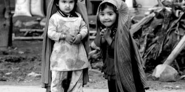 افغانستان میں فاقہ کشی کا سامنا ، 30 لاکھ سے زائد بچے غذائی قلت کا شکار