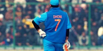 بی سی سی آئی نے دھونی کا مشہور نمبر 7 جرسی ریٹائر کیا