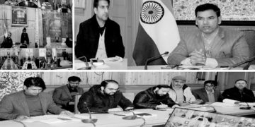 ڈی آئی سی کو اراضی کی منتقلی کے تمام مسائل کو ہفتے کے اندر حل کریں: ڈویژنل کمشنر