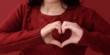 کم بیٹھنے اور زیادہ حرکت کرنے سے دل کی صحت بہتر ہوتی ہے۔