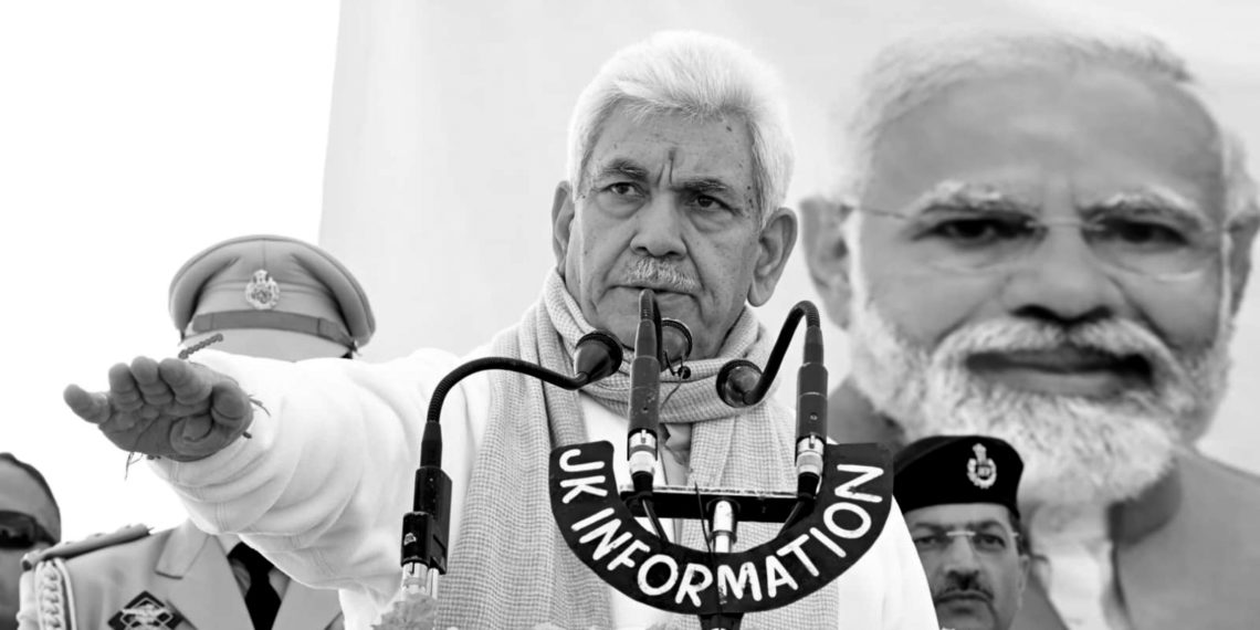 قوم کی تعمیر میں نمایاں رول