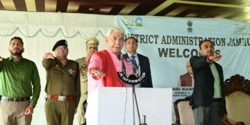 ایل جی کی فلورانا گبانی پنچایت میں وکست بھارت سنکلپ یاترا میں شرکت