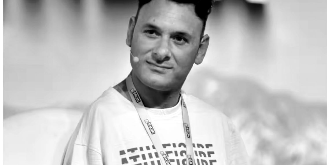 سچن کو دیکھ کر کرکٹ کھیلنا شروع کیا، دادی بالنگ کرتی اور میں بیٹنگ:عامر حسین لون