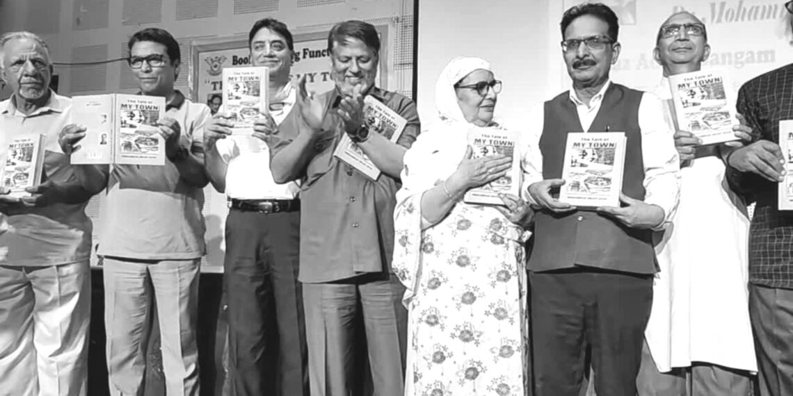 اننت ناگ کی تاریخ پر مبنی کتاب کی رسم رونمائی