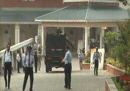 جموں وکشمیر اسمبلی انتخابات: راہل گاندھی اور ملک ارجن کھرگے کی ورکروں کے ساتھ میٹنگ