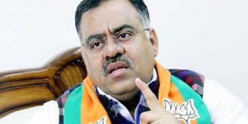 این سی، پی ڈی پی اور انجینئر رشید امن کے دشمن:۔ ترون چگ